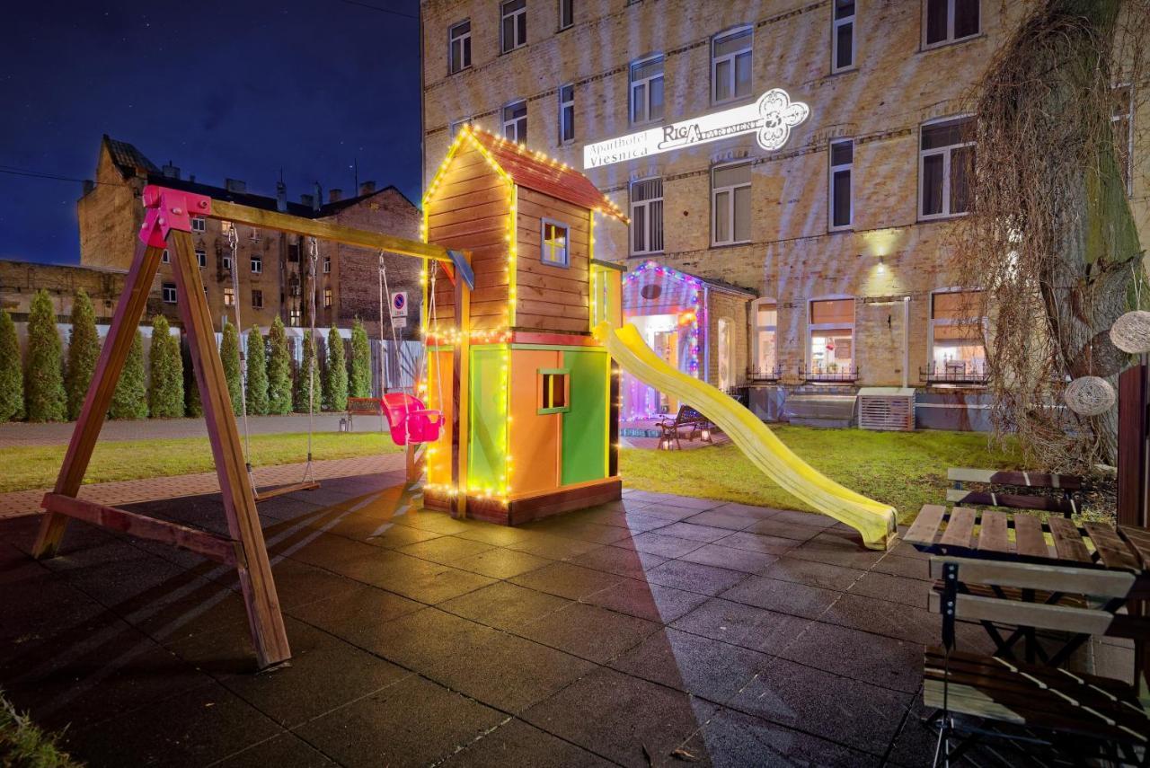 Rigaapartment Sonada Family Aparthotel - Private Parking Exteriör bild