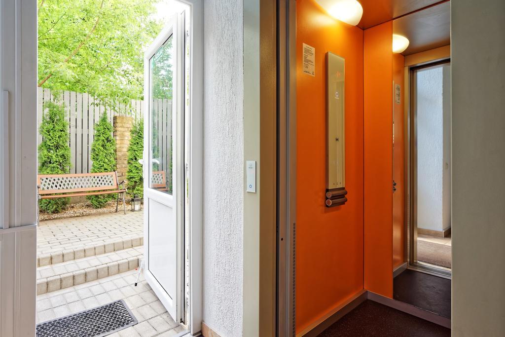 Rigaapartment Sonada Family Aparthotel - Private Parking Exteriör bild